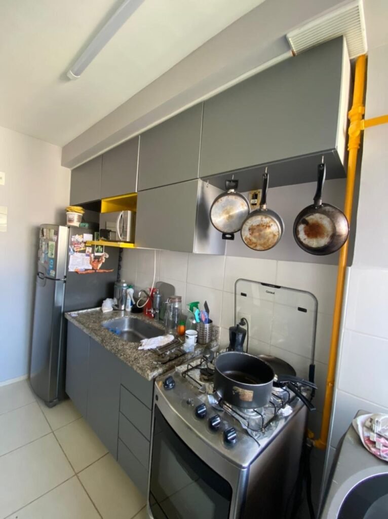 Envelopamento de armário de cozinha 4 envelopamento adesivagem armario de cozinha depois 6