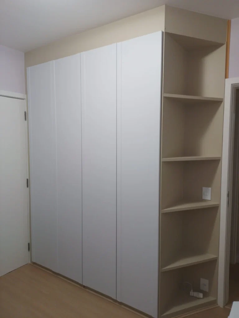 envelopamento guarda roupas 1
